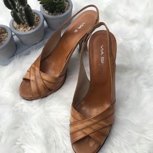 Via Spiga slingback heels size 7.5